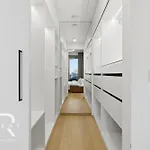 Skypark Elite Suite, View ,free Parking Apartment