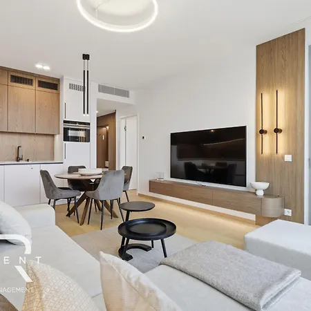 Skypark Elite Suite, View ,free Parking