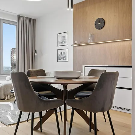 Skypark Elite Suite, View ,free Parking Apartment *