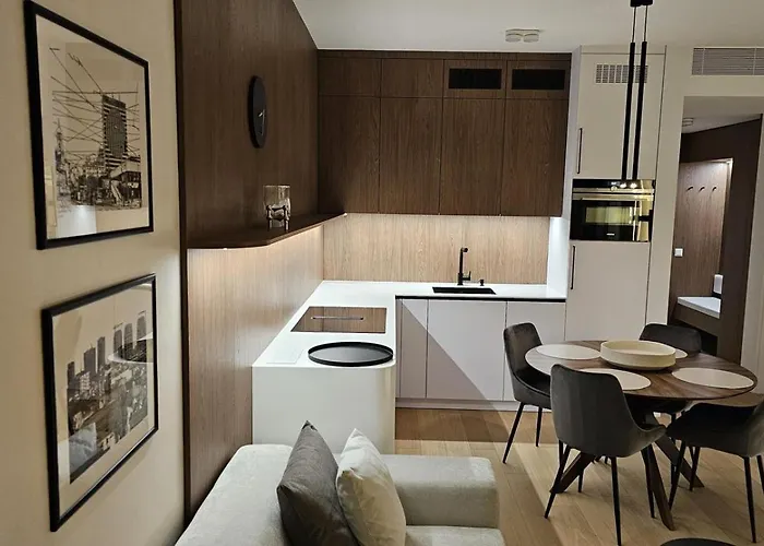 Skypark Elite Suite, View ,free Parking *