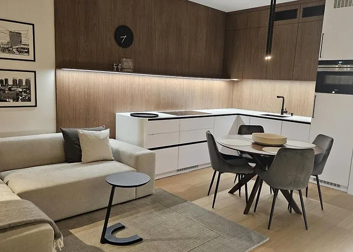 Skypark Elite Suite, View ,free Parking דירה