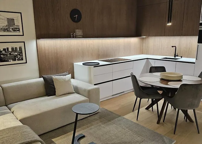 Skypark Elite Suite, View ,free Parking דירה *