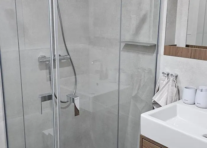 Skypark Elite Suite, View ,free Parking דירה ברטיסלאבה