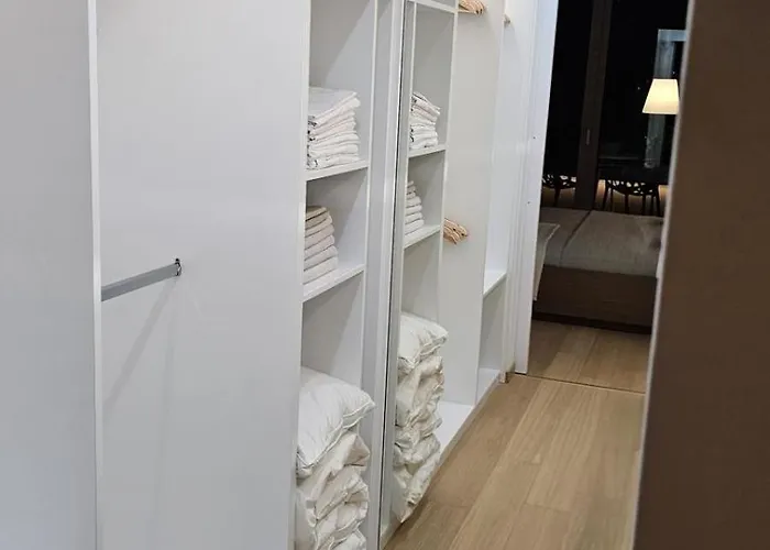 Skypark Elite Suite, View ,free Parking דירה