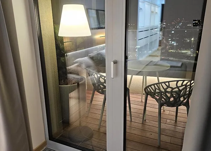 דירה Skypark Elite Suite, View ,free Parking ברטיסלאבה