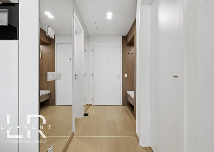 Skypark Elite Suite, View ,free Parking