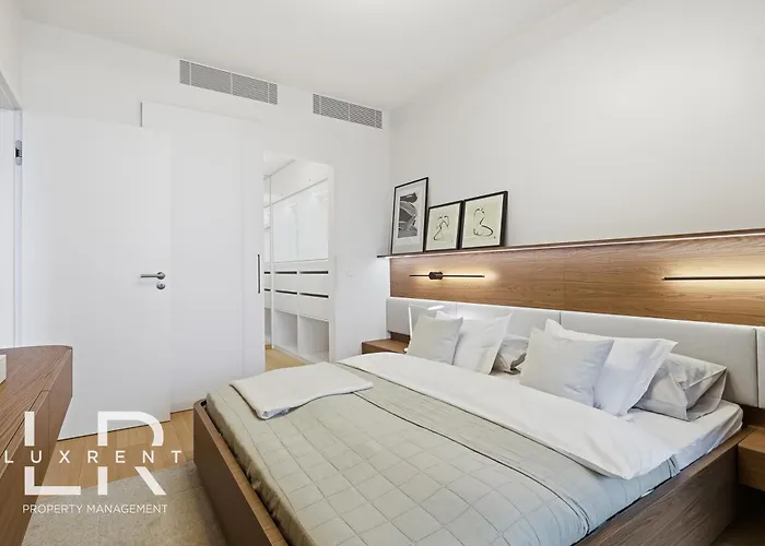 Skypark Elite Suite, View ,free Parking *