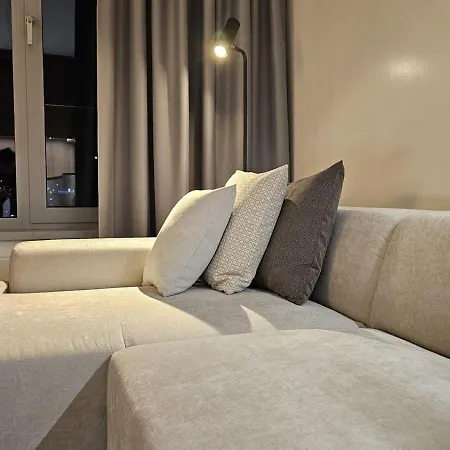 Skypark Escape With Balcony Апартаменты